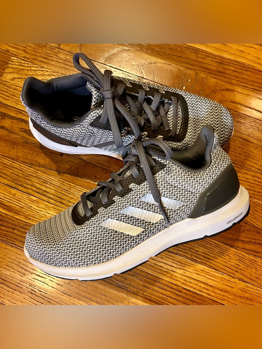 Adidas Cloudfoam